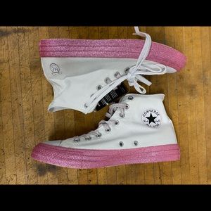 Miley Cyrus high top converse limited edition